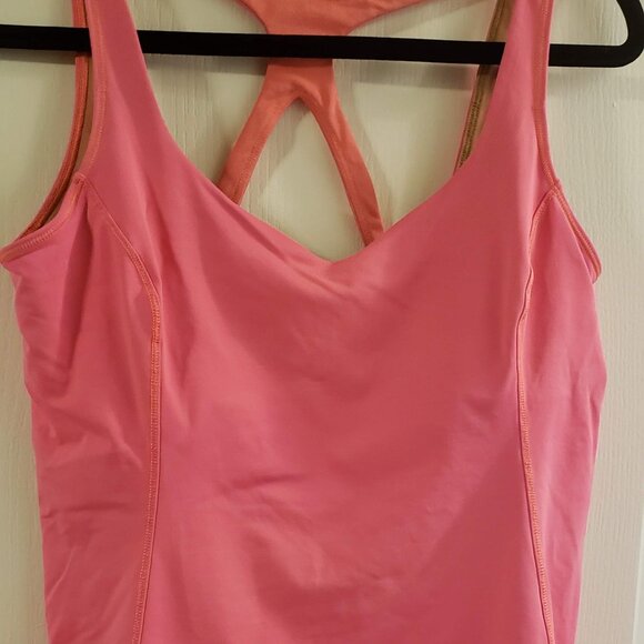 Workout /Yoga Top w/ bra - Picture 1 of 4